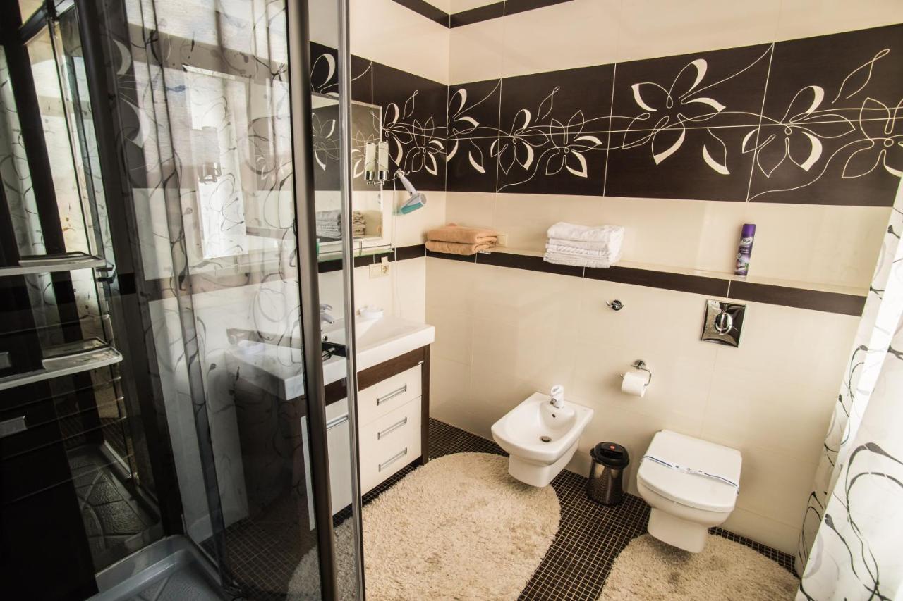 Hotel Villa Venice Vinnytsia Exterior photo